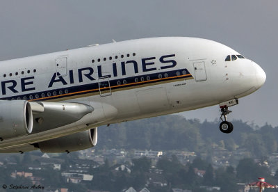 9V-SKE Airbus A380-841 Singapore Airlines 