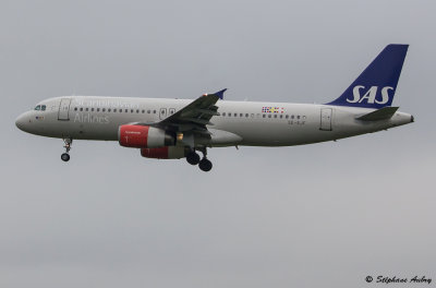 Airbus A320-200