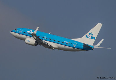 Boeing 737-700