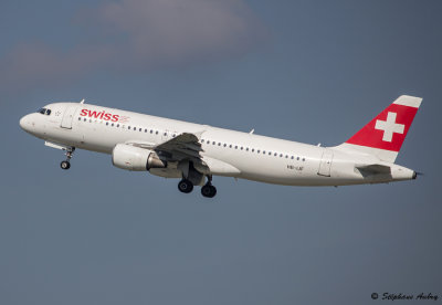 Airbus A320-200