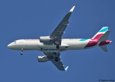 Airbus A320-200