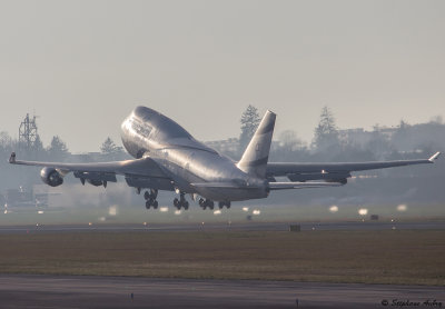 Boeing 747-458