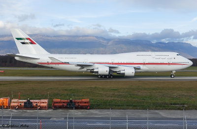 Boeing 747-433(M) United Arab Emirates A6-COM 