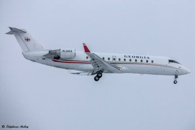 Bombardier CRJ-200 Airzena Georgian Airways 4L-GAA