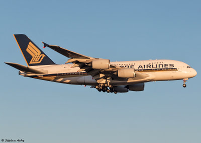 9V-SKN Airbus A380-841 Singapore Airlines 