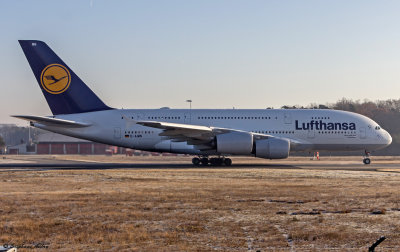 Airbus A380-841