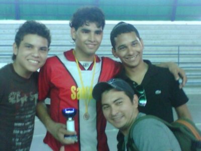 vicente champion 2.jpg
