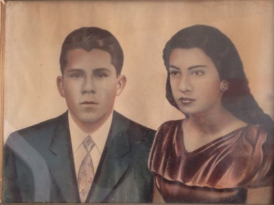 MAMA Y PAPA.jpg