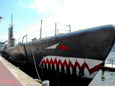 Baltimore Inner Harbor Historic Submarine USS Torsk 1.jpg