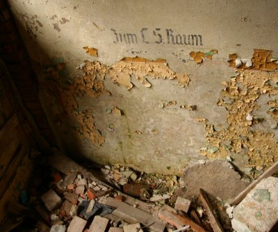 Gothic font in air shelter