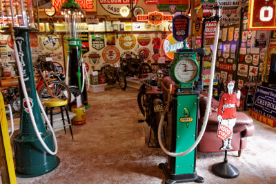 22-Antique gas pumps.jpg