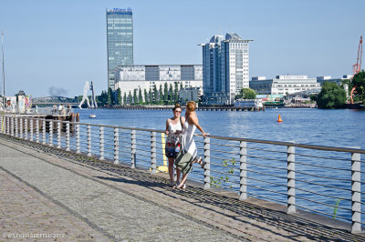 g9/09/992209/3/151700566.ZaejbXGK.jpg