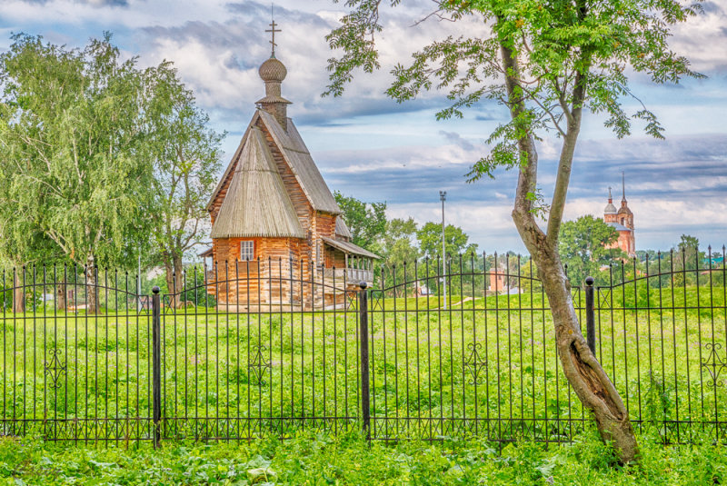 Stave church at the Kremlin (HDR)