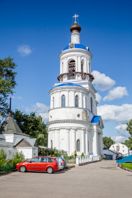 The bell tower with the gate church in the honour of the Dormition of the Most Holy Mother of God (19th century)