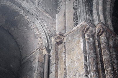 Smithfield Cat, Columns and Vaults, South Transept