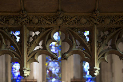 Rood Screen: tracery hanging from the arcade