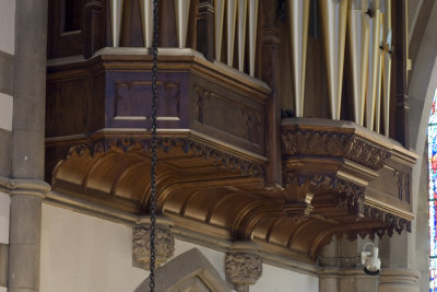 Bottom of chancel organ cases