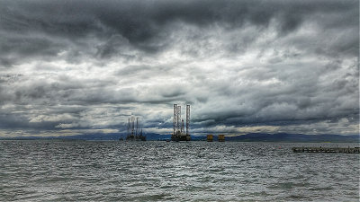Oil Rigs in the Cromarty Firth 