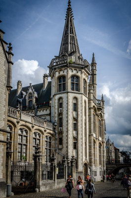 Ghent_Old Post Building