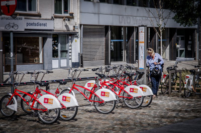 Antwerpen_bikes near the harbour