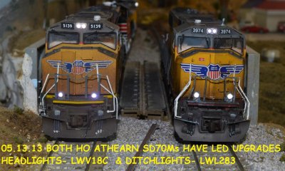 Athearn SD70Ms Front upgraded to LEDs.jpg