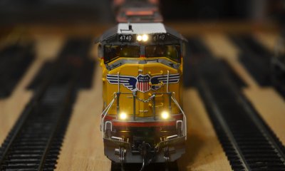 05.12.14 Front Lights in OMI SD70M (No Camera Flash)