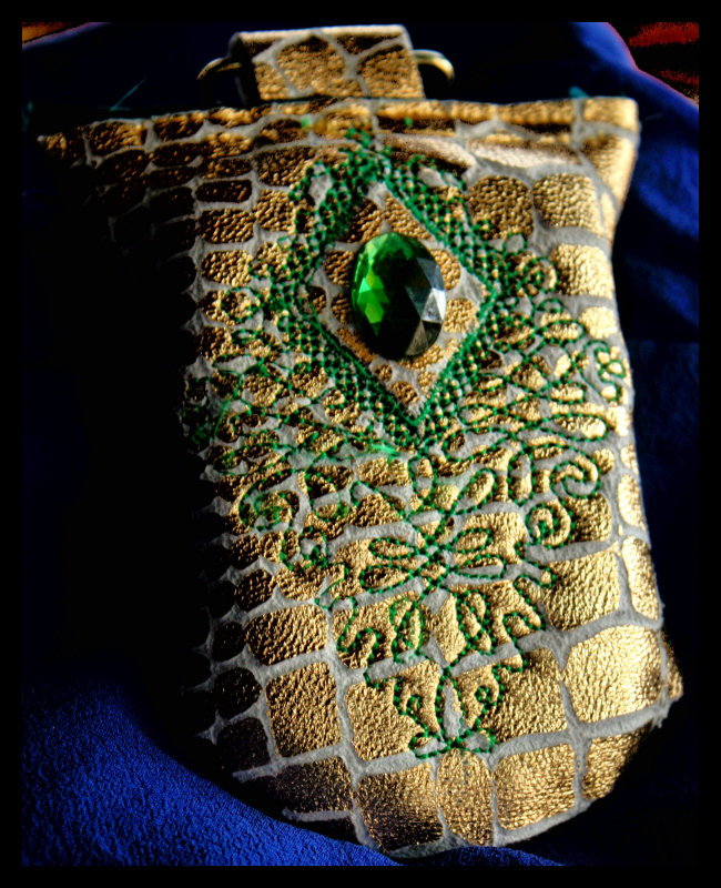 embroidered leather key chain case.jpg