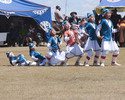 Young Folk Dancers