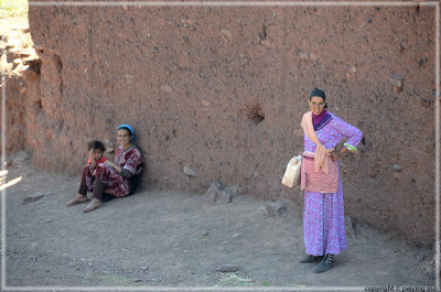 Family at the kasbah