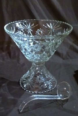Heavy Punch Bowl w lucite serving spoon