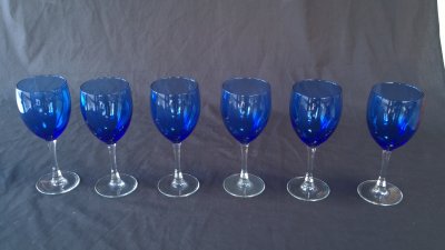 Set of 6 Luminarc Wine Glasses - Blue