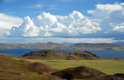 Lakes in the Plateau between Chivay and Puno