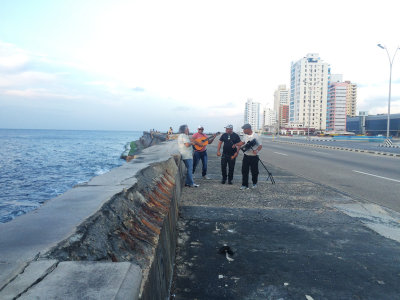 Musicians on the Malecon