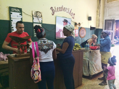 vegetable market, Havana