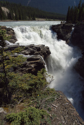 Athabasca-Falls-AB-Canada.jpg