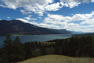 Columbia-Lake-South-View-BC-Canada.jpg
