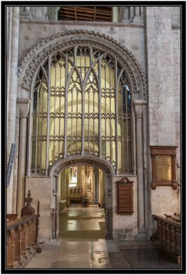 34 Entry to S Choir Aisle D3013238.jpg
