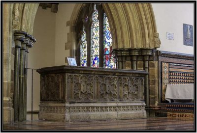 21 Courtenay Tomb D7501008.jpg