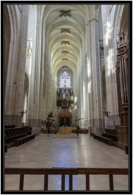 45 Nave from High Altar D7508366.jpg