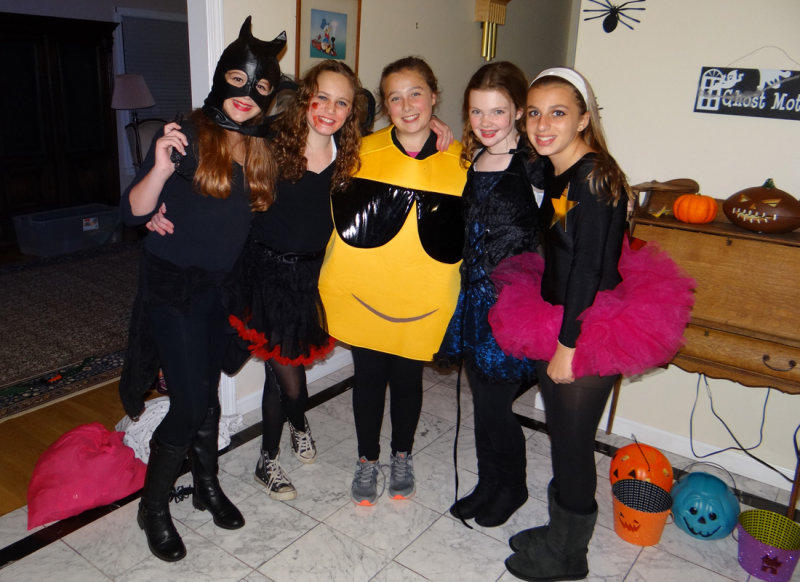hallow15crew.jpg