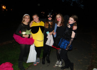 hallow15crew2.jpg