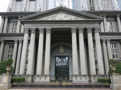 Jakarta Da Vinci building 