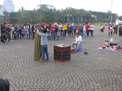 Jakarta sunday entertainment at Monas
