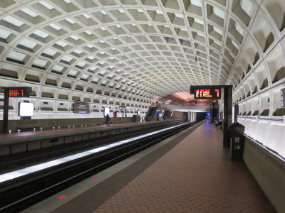Washington DC Farragut West metro station 
