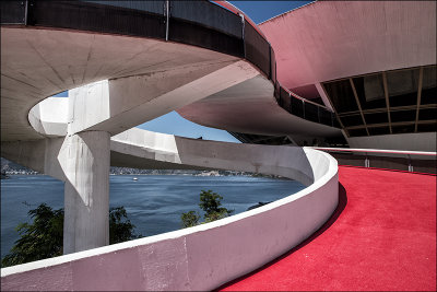 Museo di arte contemporanea a Niteroi 7