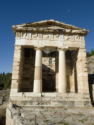 Delphi, Athena