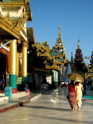 Umbrella, Shwedagon Paya