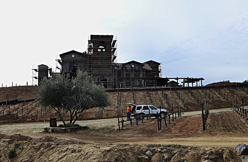Renzoni Winery Future Home.jpg