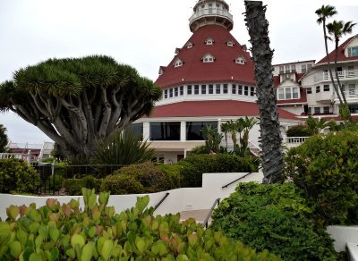 Del Coronado Hotel.jpg