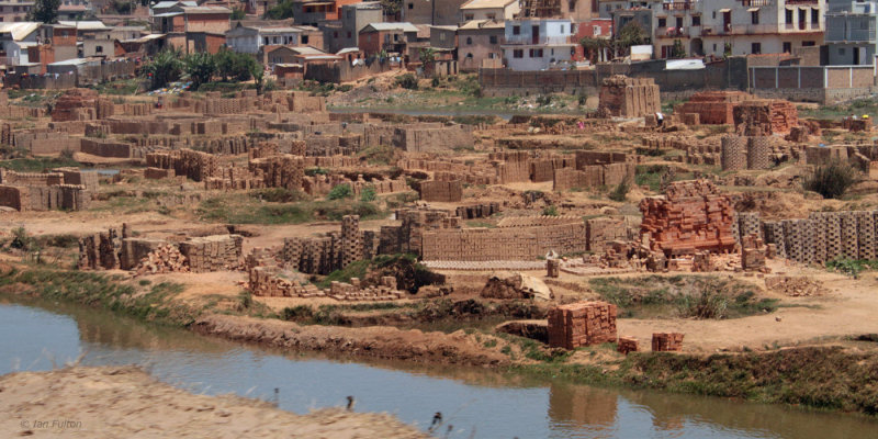The house brick industry in Tana